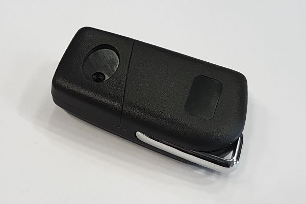 Auton avaimen kuori Toyota, 2-nappia, stiletti malli 2 Auton avaimen kuori Toyota